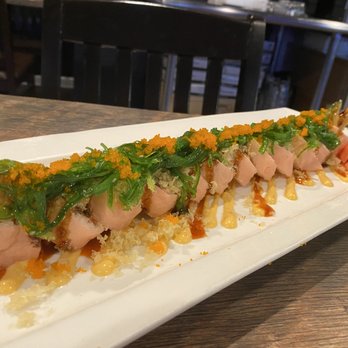 Thai Table - The "Somo Roll" courtesy of the owner. 11/10 awesome! - Thai Near Me - Dayton, Ohio Thai Table - The "Somo Roll" courtesy of the owner. 11/10 awesome! - Thai Near Me - Dayton, Ohio