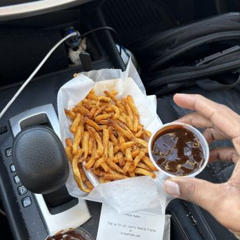 Mix'D UP Burgers - Crispy seasoned fries - New American Near Me - Atlanta, Georgia Mix'D UP Burgers - Crispy seasoned fries - New American Near Me - Atlanta, Georgia