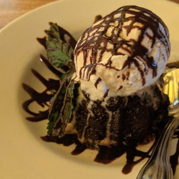 Rock'N Fish - Chocolate lava cake - Seafood Near Me - Manhattan Beach, California