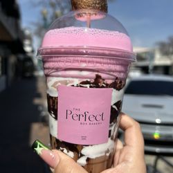 The Perfect Box Cafe - Camp fire latte with pink foam