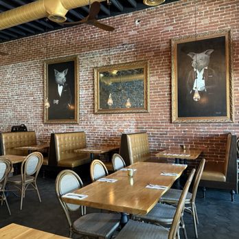 The State - Dining room - Whiskey Bars Near Me - Monrovia, California
