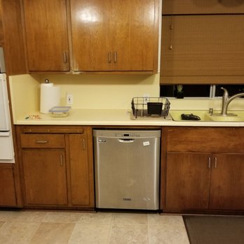 Cabinet Magic - Before - General Contractors Near Me - La Habra, California Cabinet Magic - Before - General Contractors Near Me - La Habra, California