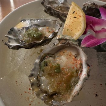 Umi Sushi - Oysters - Sushi Bars Near Me - Jacksonville, Oregon