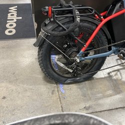 Don's Bicycles - Flat tire