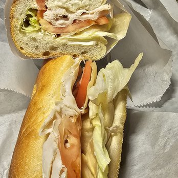 529 Handrolled Bagels - Turkey, lettuce, and tomato on a hero bread. - Delis Near Me - Franklin Square, New York 529 Handrolled Bagels - Turkey, lettuce, and tomato on a hero bread. - Delis Near Me - Franklin Square, New York