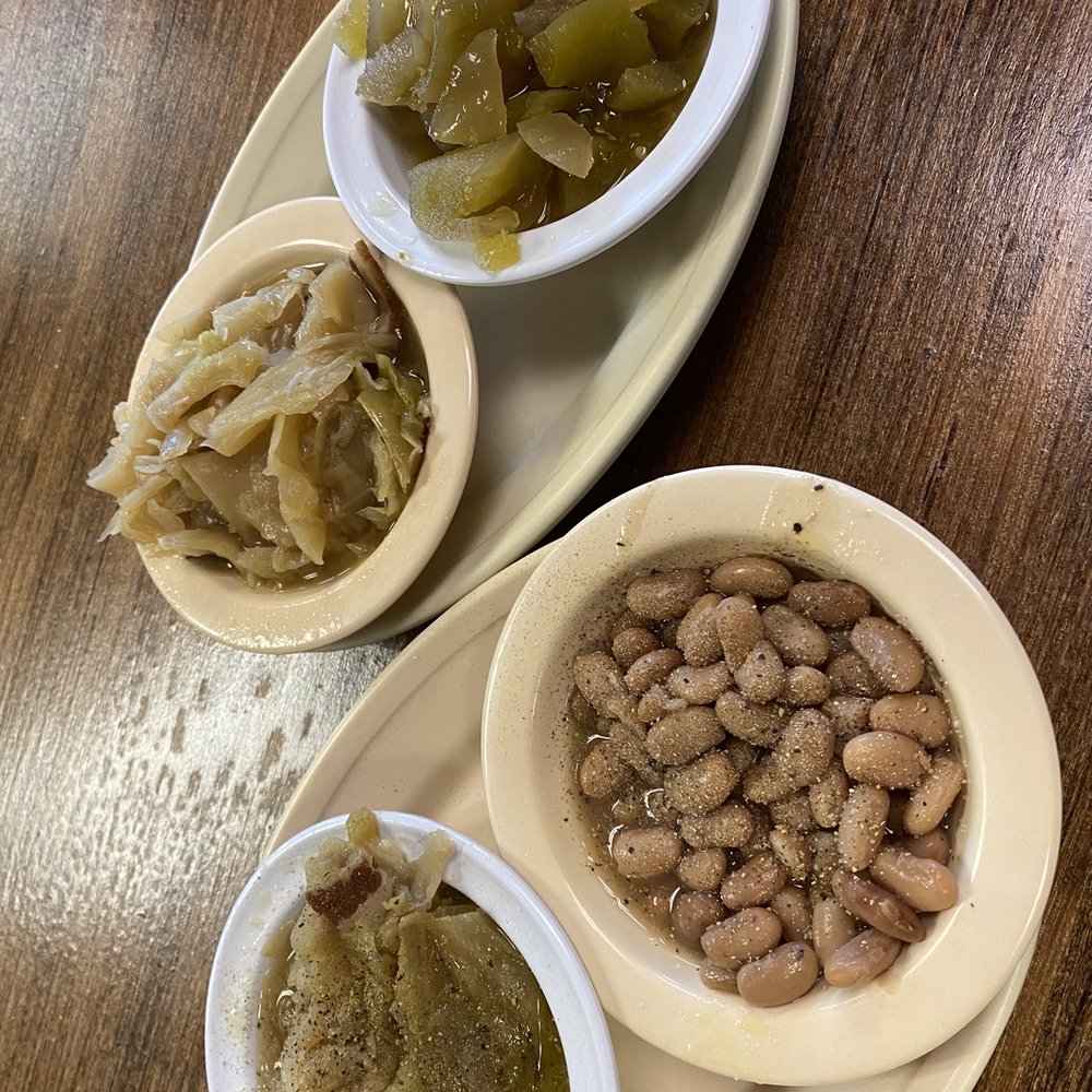 Casey's Catfish Corral - Cabbage, beans, green tomato relish - Seafood Near Me - Ardmore, Oklahoma