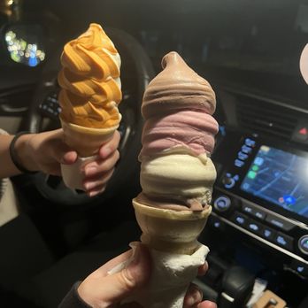 Meadowlark Dairy - Ice Cream & Frozen Yogurt Near Me - Pleasanton, California