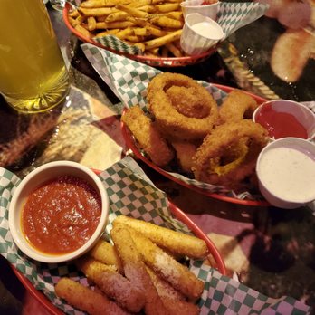 Barney's Beanery - Breakfast & Brunch Near Me - Burbank, California Barney's Beanery - Breakfast & Brunch Near Me - Burbank, California