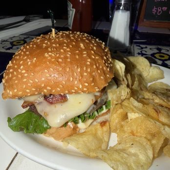Hugo's - Bacon and Swiss burger - New American Near Me - Fayetteville, Arkansas Hugo's - Bacon and Swiss burger - New American Near Me - Fayetteville, Arkansas