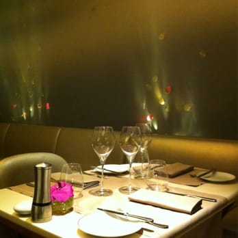 Camélia - French Near Me - Paris, 75
