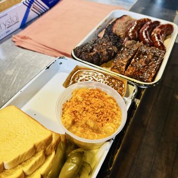 Burnt Bean- Seguin - Pork ribs, poblano and pepper jack sausage, beef sausage, jalapeño cheese sausage, burnt ends, brisket, mac n cheese, beans, fixins - Barbeque Near Me - Seguin, Texas Burnt Bean- Seguin - Pork ribs, poblano and pepper jack sausage, beef sausage, jalapeño cheese sausage, burnt ends, brisket, mac n cheese, beans, fixins - Barbeque Near Me - Seguin, Texas