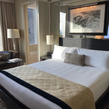 Mandarin Oriental - King Bed - Hotels Near Me - New York, New York