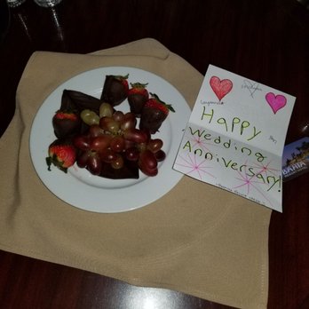 Bahia Resort Hotel - Complimentary chocolate covered strawberries with fruit and chocolate for our wedding anniversary! So sweet! - San Diego, CA