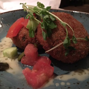 Linwoods - Vegetarian cutlet thingy - New American Near Me - Owings Mills, Maryland