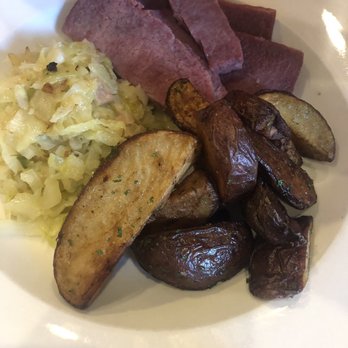 Grace O'Malley's - Corned beef - Irish Pub Near Me - Matthews, North Carolina Grace O'Malley's - Corned beef - Irish Pub Near Me - Matthews, North Carolina