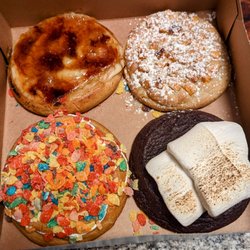 Midnight Cookies & Cream Tamarac - Top left: creme brulee, top right: butter crunch, bottom left: taste the rainbow, bottom right: s'mores.