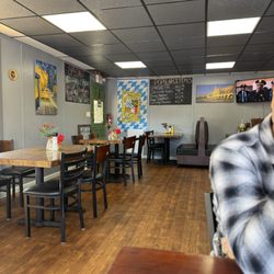 Heidi Haus - Nice cafe/restaurant with booth or table seating options.