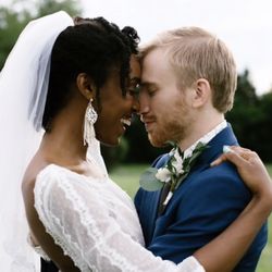 Victoria Berkeley Beauty - Bridal hair and makeup artist.