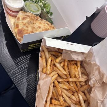 Cilantro Mexican Grill - Quesadilla w/ Meat French Fries - New Mexican Cuisine Near Me - Los Angeles, California Cilantro Mexican Grill - Quesadilla w/ Meat French Fries - New Mexican Cuisine Near Me - Los Angeles, California