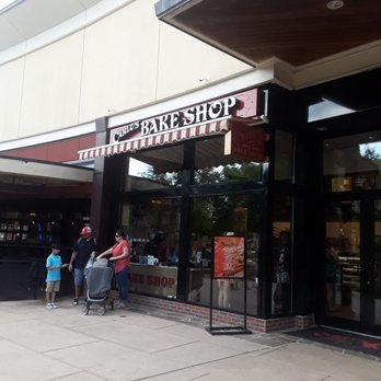 Carlo's Bakery - Bakeries Near Me - San Antonio, Texas