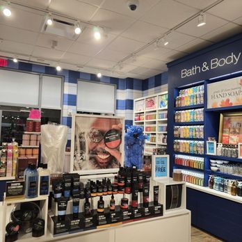 Bath & Body Works - Cosmetics & Beauty Supply Near Me - Exton, Pennsylvania