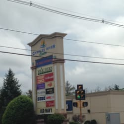 Charles River Centre - Bellingham Charles River Centre -- 251-301 Hartford Avenue / Route 126, Bellingham Sign