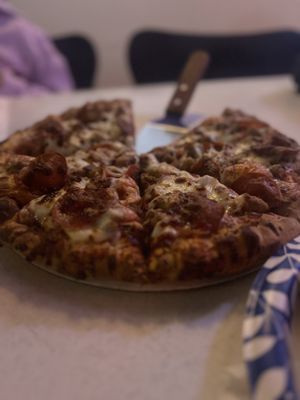 Long Draw Pizza by null