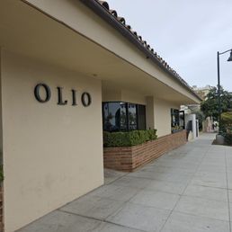 Exterior photo of Olio E Limone Ristorante - Santa Barbara, California Exterior photo of Olio E Limone Ristorante - Santa Barbara, California