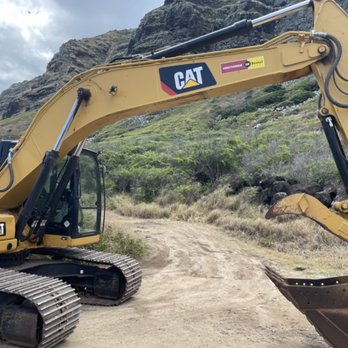 Ka'ena Point Trail Hike - It's not every day you run into a "cat" like this on the trail. LOL - Hiking Near Me - Waialua, Hawaii Ka'ena Point Trail Hike - It's not every day you run into a "cat" like this on the trail. LOL - Hiking Near Me - Waialua, Hawaii