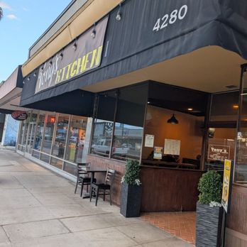 Tony’s Kitchen - Storefront - Breakfast & Brunch Near Me - Long Beach, California