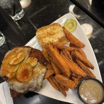 The Preserve At 405 - It's hot, honey! with sweet potato fries - New American Near Me - Syracuse, New York The Preserve At 405 - It's hot, honey! with sweet potato fries - New American Near Me - Syracuse, New York