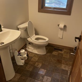 2 Exclusive Platinum Cleaning - Bathroom cleaning - Home Cleaning Near Me 2 Exclusive Platinum Cleaning - Bathroom cleaning - Home Cleaning Near Me