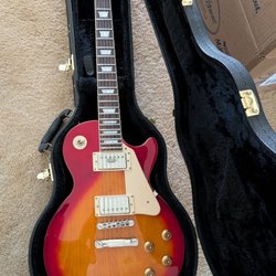 Bizarre Guitar - Epiphone Les Paul Standard