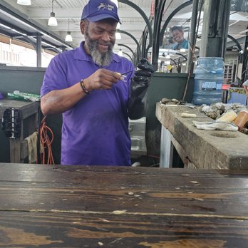 J's Seafood Dock - Kimbo - he does a phenomenal job - Seafood Near Me - New Orleans, Louisiana J's Seafood Dock - Kimbo - he does a phenomenal job - Seafood Near Me - New Orleans, Louisiana