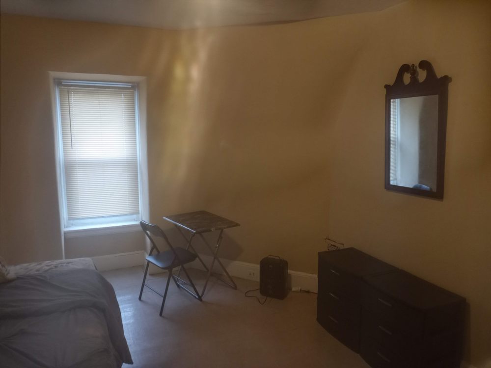 Slide of Charleswell Handyman Service.