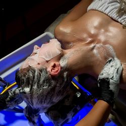 ROOM 17 HEAD SPA