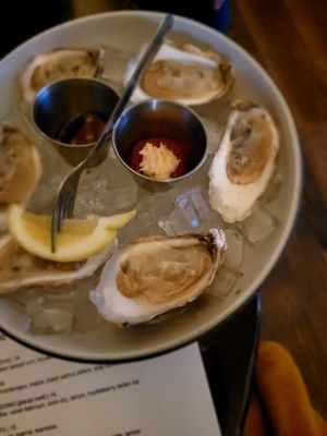 One Legged Magpie by null