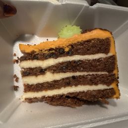 Bakers Square - Carrot Cake - food, dessert - American Near Me - Parma Heights, Ohio