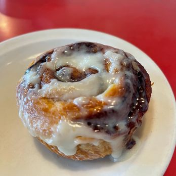 12th Ave. Cafe - Small and not worth the money. Go to Cinnabon - Breakfast & Brunch Near Me - Issaquah, Washington 12th Ave. Cafe - Small and not worth the money. Go to Cinnabon - Breakfast & Brunch Near Me - Issaquah, Washington