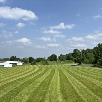 Lawn Thyme - Lawn Services Near Me Lawn Thyme - Lawn Services Near Me