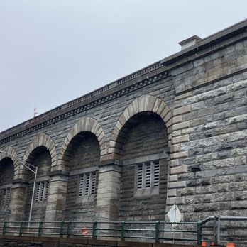 Brooklyn Bridge - Landmarks & Historical Buildings Near Me - Brooklyn, New York