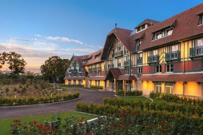 Renaissance Paris Hippodrome de St. Cloud Hotel by null