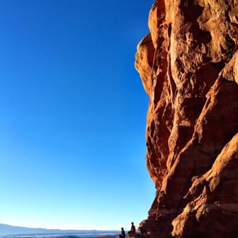 Cathedral Rock - Beautiful view - Hiking Near Me - Sedona, Arizona Cathedral Rock - Beautiful view - Hiking Near Me - Sedona, Arizona