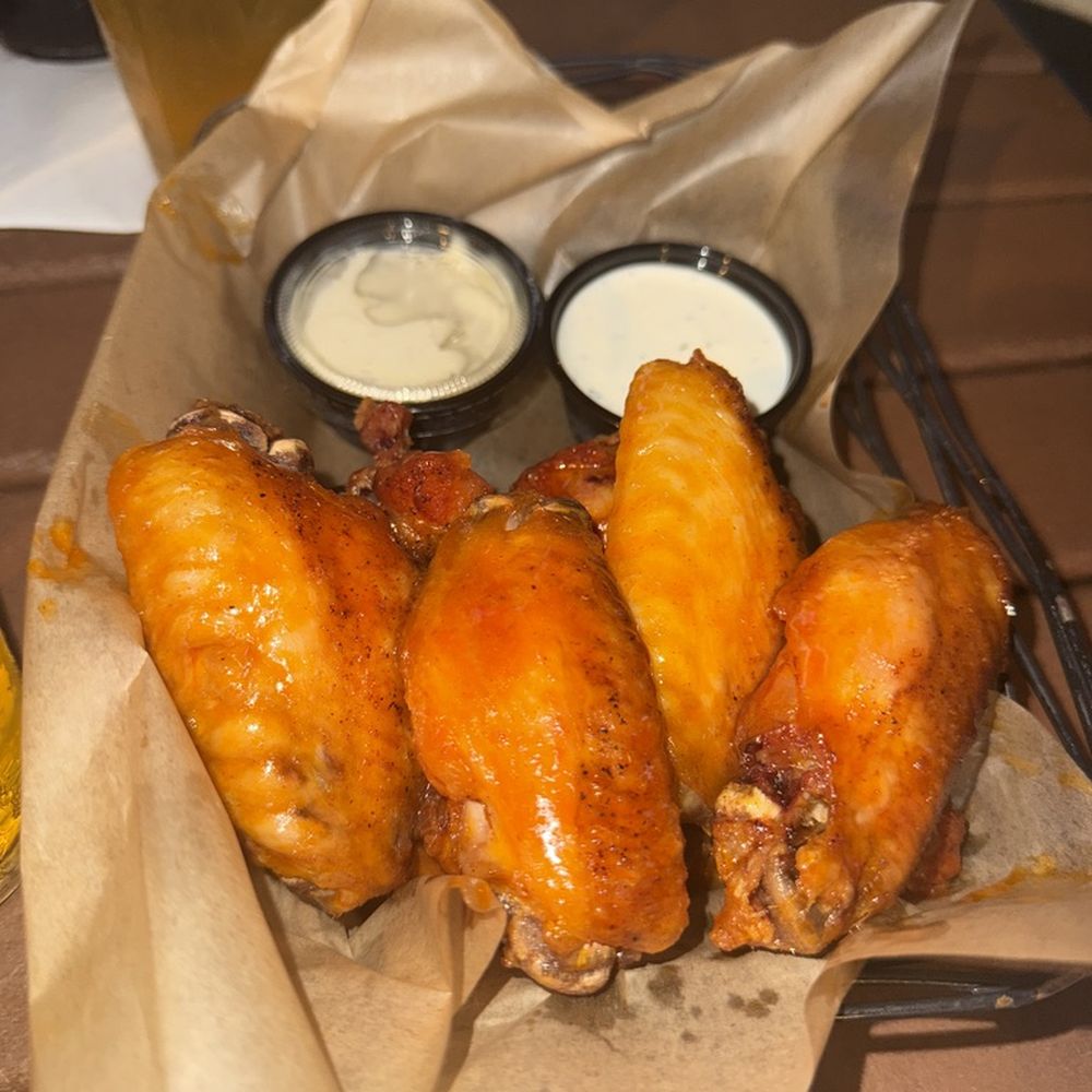 Wings Wings