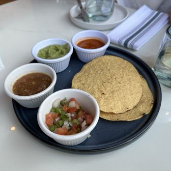 Meximodo - Mexican Near Me - Metuchen, New Jersey