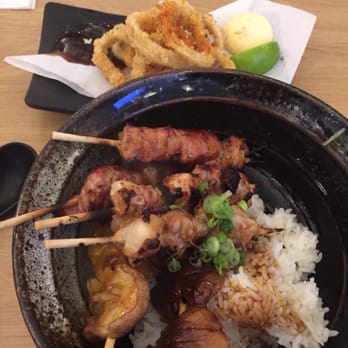 Oishi Q - Chicken Thigh Yakitori, Belly Pork Yakitori and Shitake Mushroom Yakitori on rice. - Japanese Near Me - Manchester, XGM