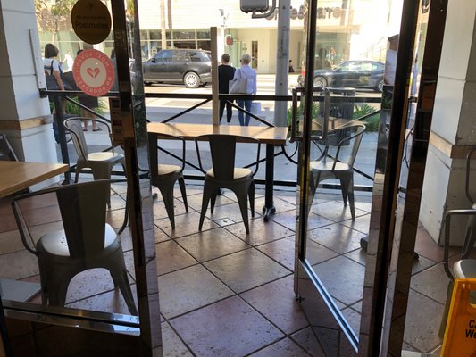 Sharky’s Beverly Hills Digital Kitchen @ Beverly Bites by null