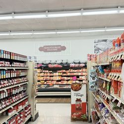 Jones Red and White Food Store