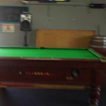 The Boathouse Tavern - Pool Table - Hotels Near Me - Taperoo, SA