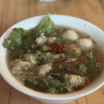 Phnom Penh Noodle House - Won 5. Wonton Egg Noodle - Noodles Near Me - Seattle, Washington Phnom Penh Noodle House - Won 5. Wonton Egg Noodle - Noodles Near Me - Seattle, Washington